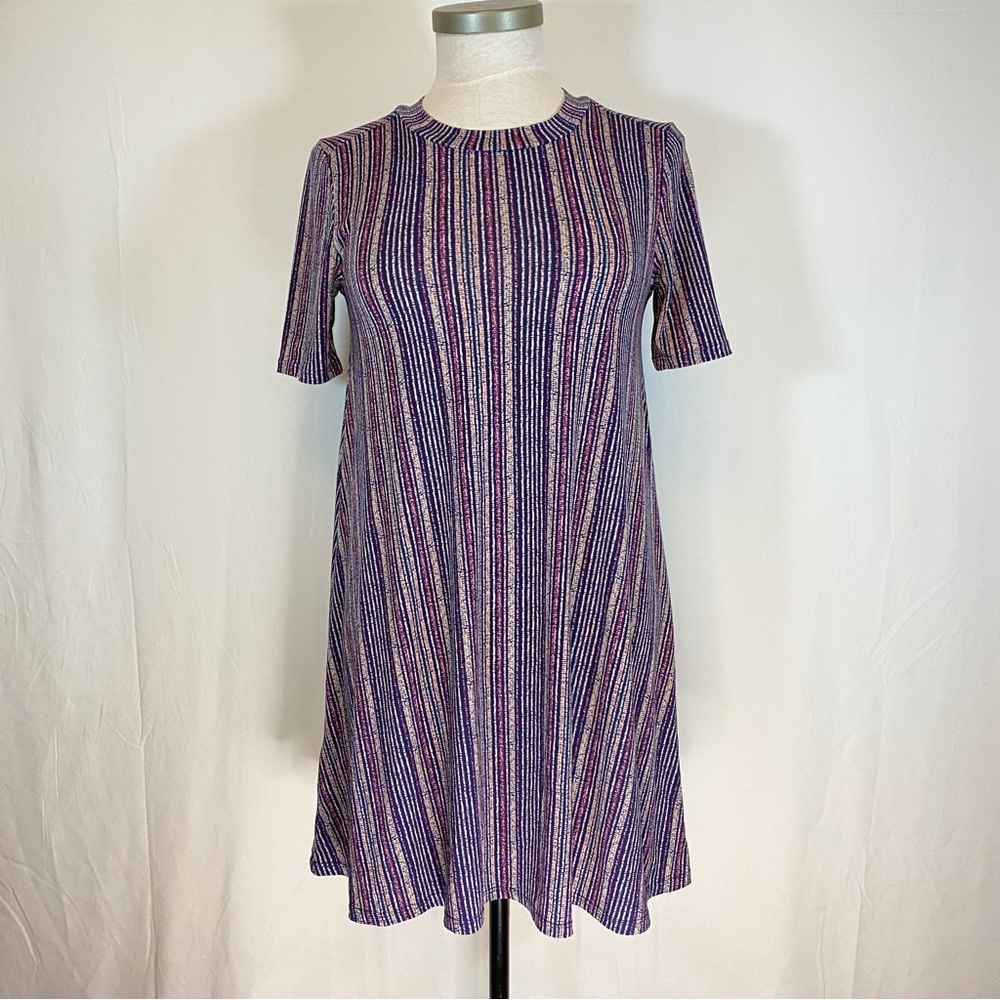 BCBGeneration short sleeve multi-colour dress, size Small